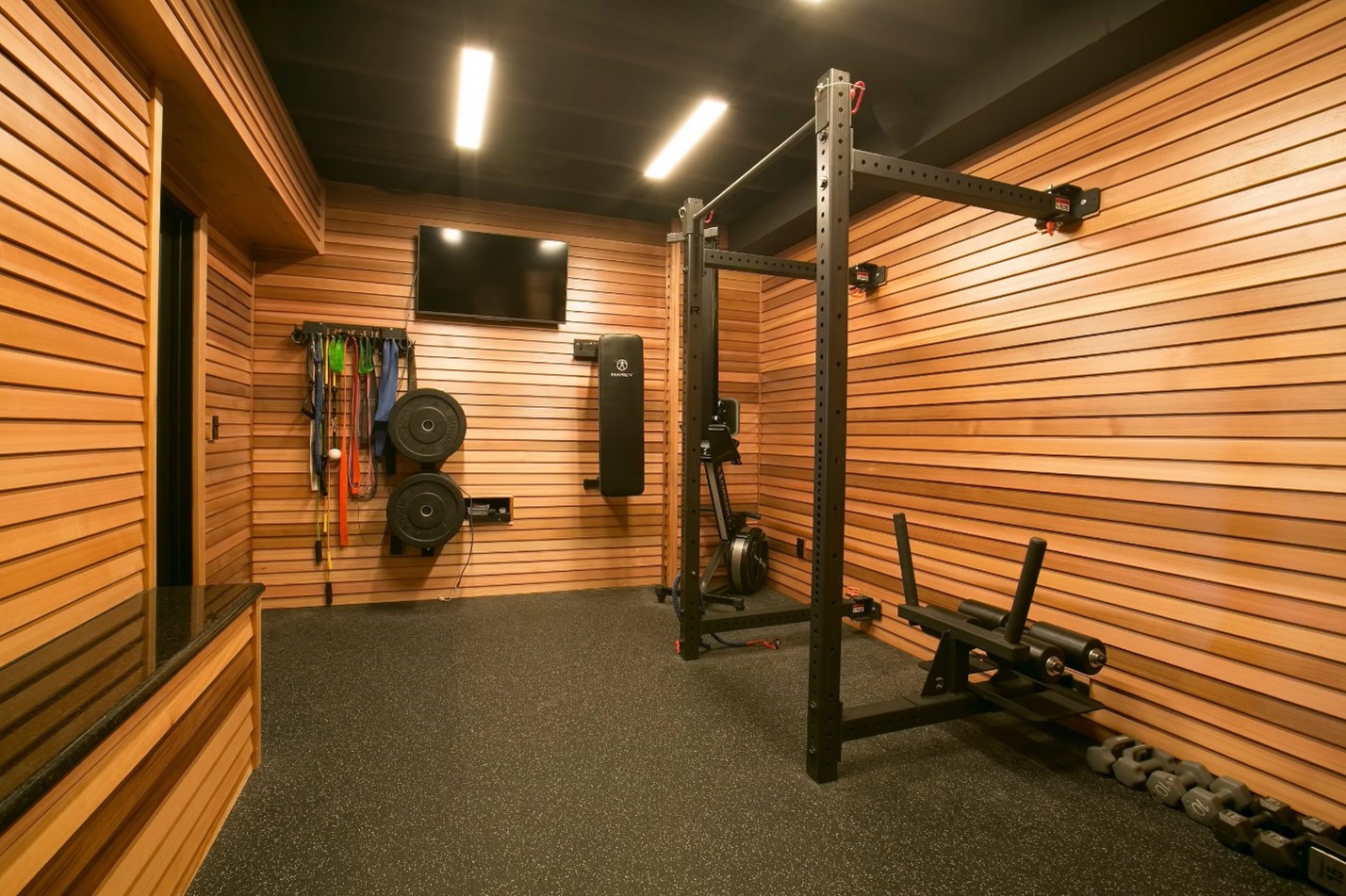 یک محیط جذاب و پاک برای تمرینات ورزشی در داخل خانه